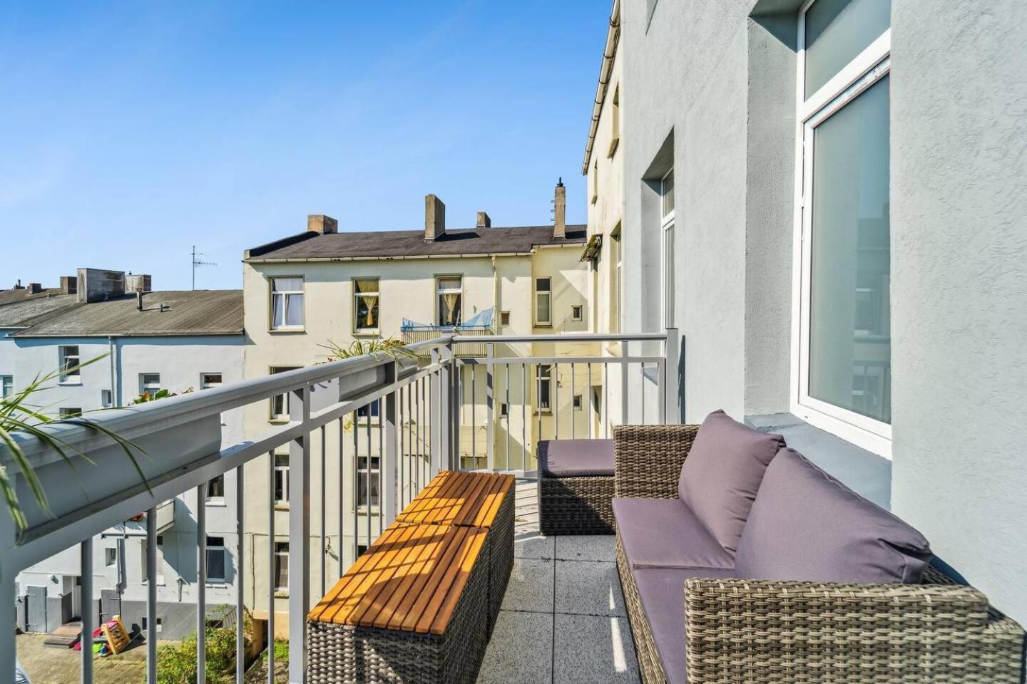 Infinity Stay Ferienapartments Rheinstrasse Вильгельмсхафен Экстерьер фото
