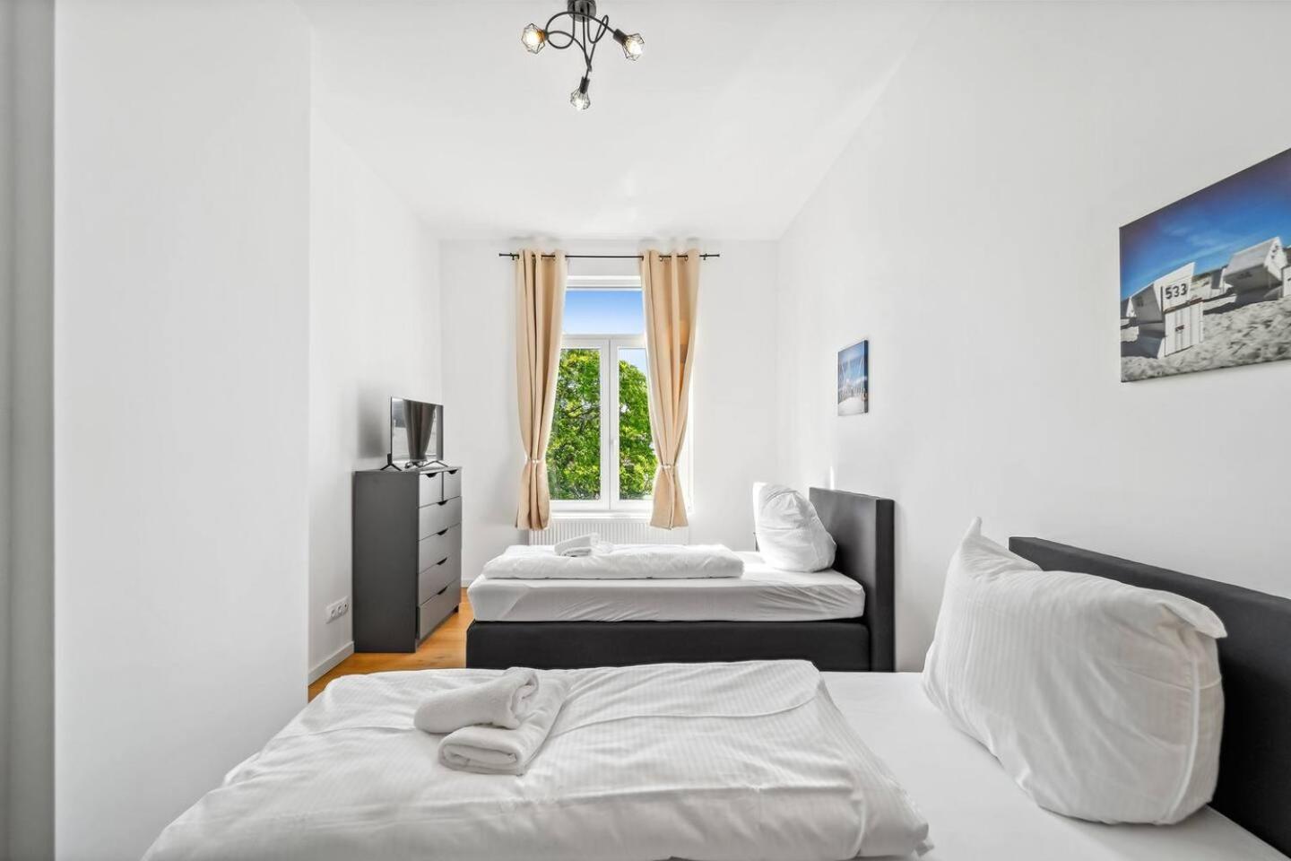 Infinity Stay Ferienapartments Rheinstrasse Вильгельмсхафен Экстерьер фото