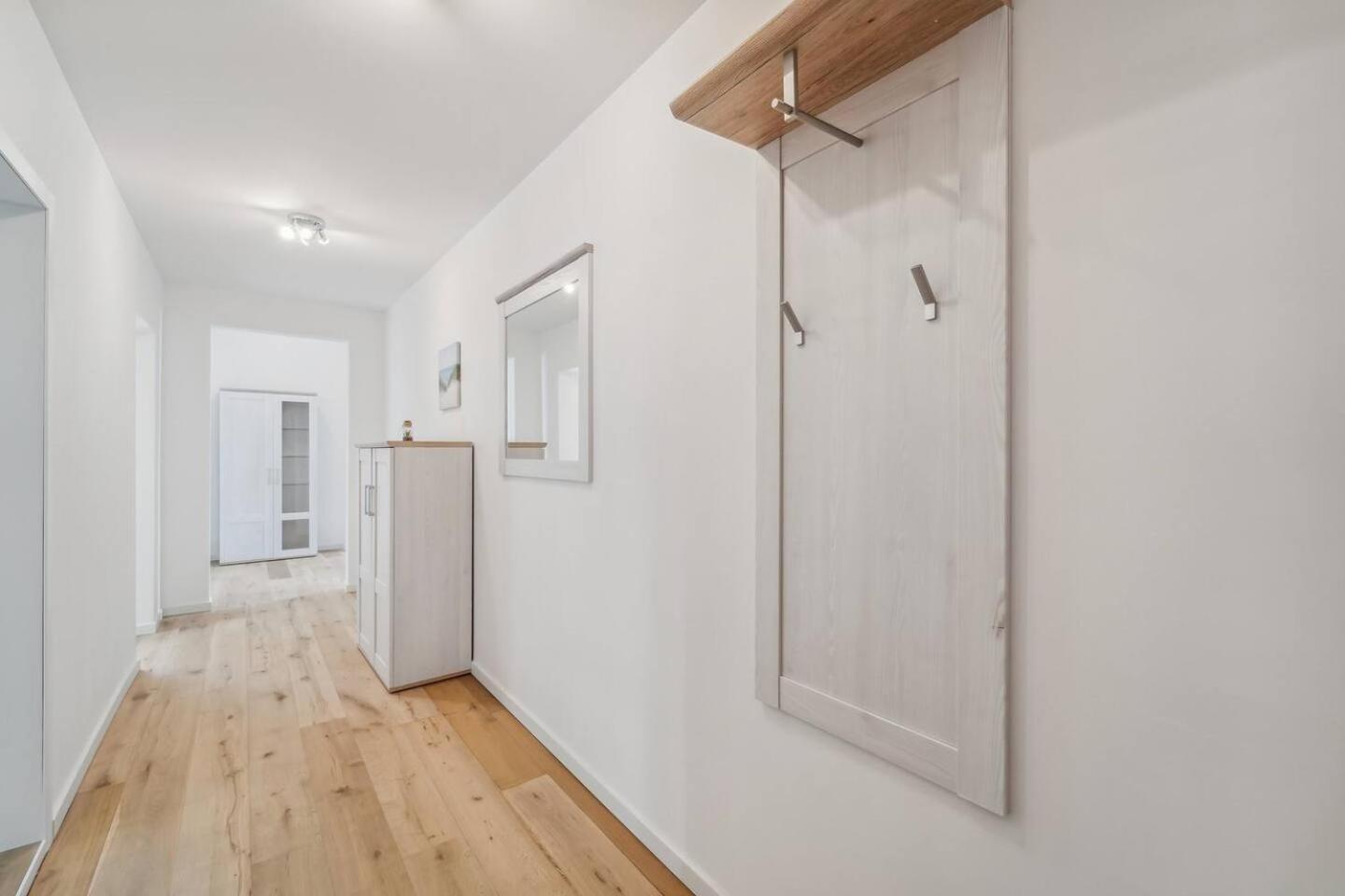 Infinity Stay Ferienapartments Rheinstrasse Вильгельмсхафен Экстерьер фото