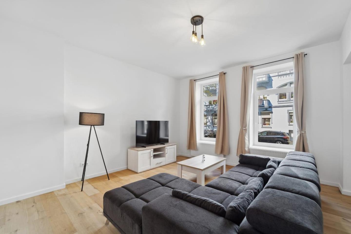 Infinity Stay Ferienapartments Rheinstrasse Вильгельмсхафен Экстерьер фото