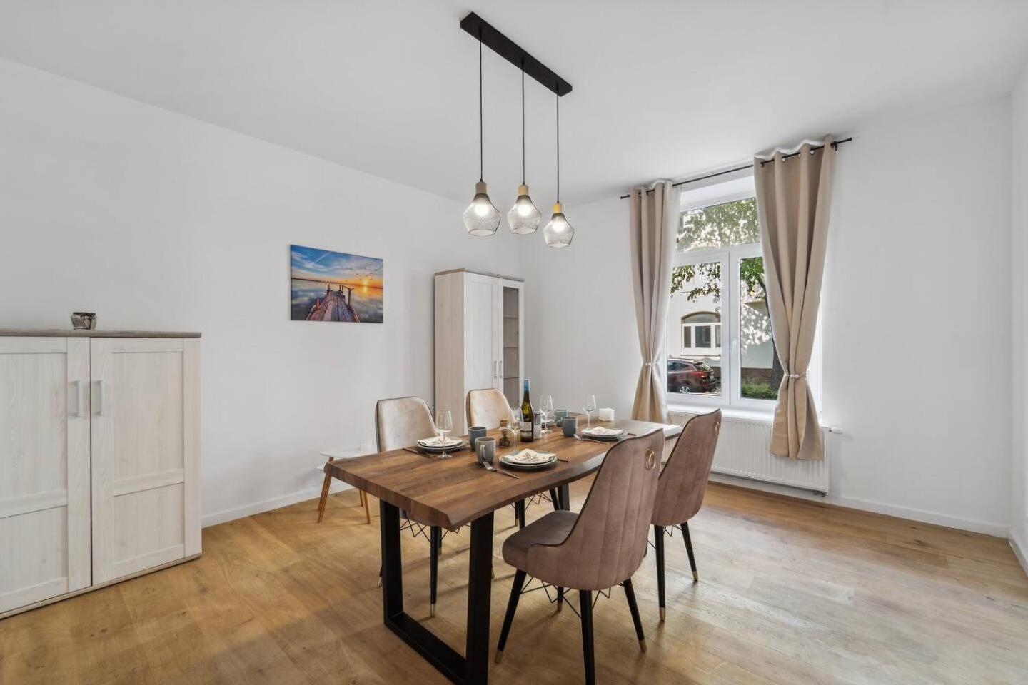 Infinity Stay Ferienapartments Rheinstrasse Вильгельмсхафен Экстерьер фото