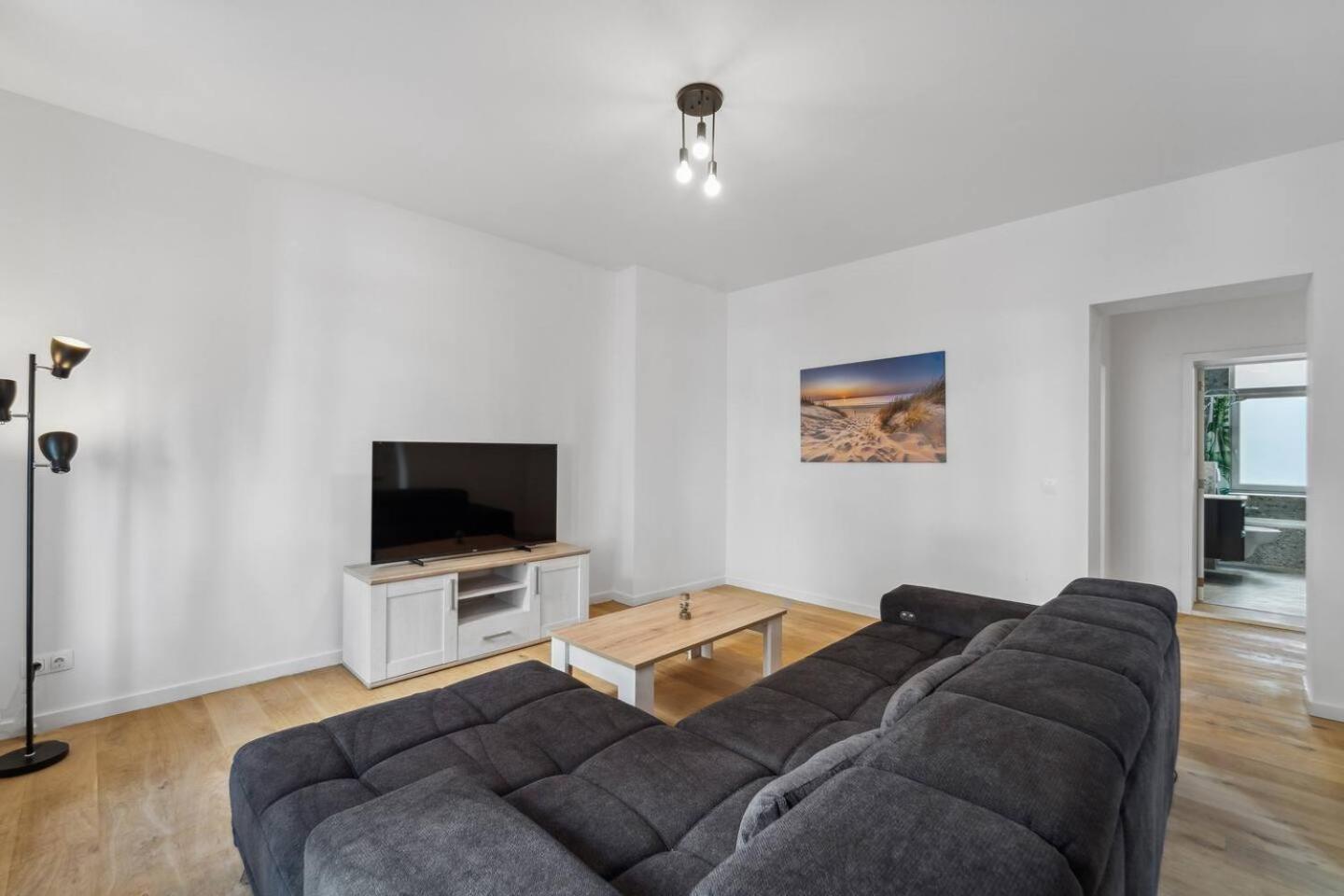 Infinity Stay Ferienapartments Rheinstrasse Вильгельмсхафен Экстерьер фото