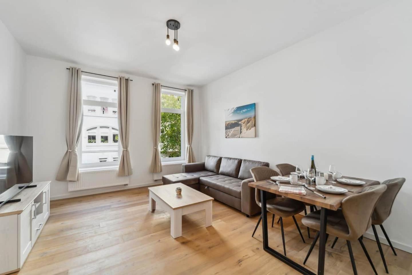 Infinity Stay Ferienapartments Rheinstrasse Вильгельмсхафен Экстерьер фото